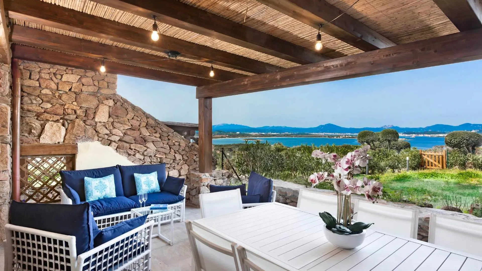 Ampia Casa Sul Mare Con Meravigliosa Vista - Aurea Beach House Porto Istana 0*,